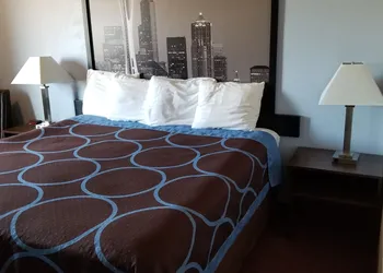Super 8 by Wyndham Bellingham Airport/Ferndale hotel thumbnail 7