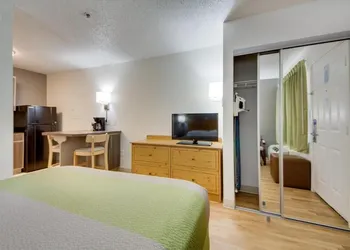 Studio 6 North Richland Hills, TX - Fort Worth hotel thumbnail 5