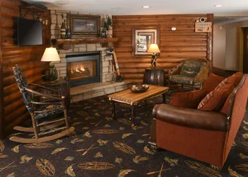 Cedar Creek Hotel Wausau - Rothschild hotel thumbnail 4