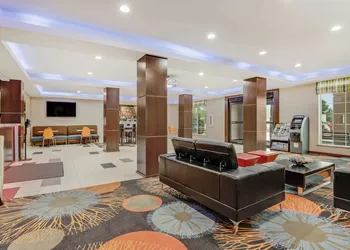 SureStay Plus Hotel by Best Western Owasso Tulsa North hotel thumbnail 2