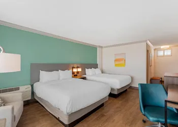 Comfort Inn & Suites Ormond Beach Oceanfront hotel thumbnail 6