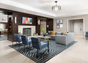 Homewood Suites by Hilton Portsmouth hotel thumbnail 2
