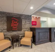 Red Roof Inn & Suites Biloxi - Ocean Springs hotel detail image 3