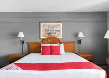 OYO Hotel Mustang Silverspring FL hotel thumbnail 4