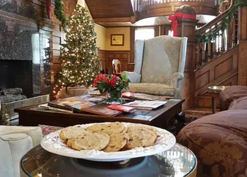 Albemarle Inn hotel thumbnail 2