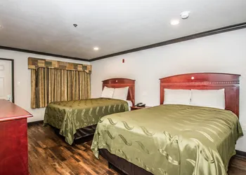 Americas Best Value Inn Ft. Worth hotel thumbnail 8