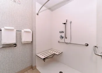 Holiday Inn Express & Suites Trinity by IHG hotel thumbnail 5