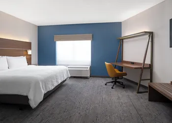 Holiday Inn Express & Suites Trinity by IHG hotel thumbnail 8