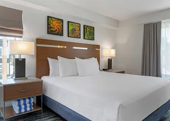 Desert Rose Resort hotel thumbnail 7
