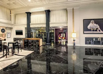 Courtyard by Marriott Boston Downtown hotel thumbnail 2