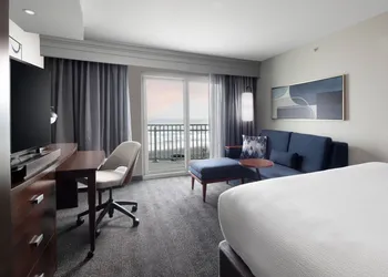 Courtyard by Marriott Galveston Island hotel thumbnail 6