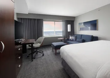 Courtyard by Marriott Galveston Island hotel thumbnail 8