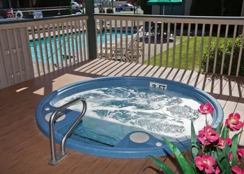 Poulsbo Inn & Suites hotel thumbnail 7
