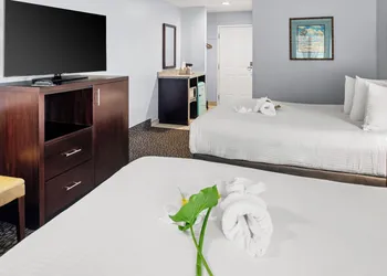 Morro Shores Inn And Suites hotel thumbnail 5
