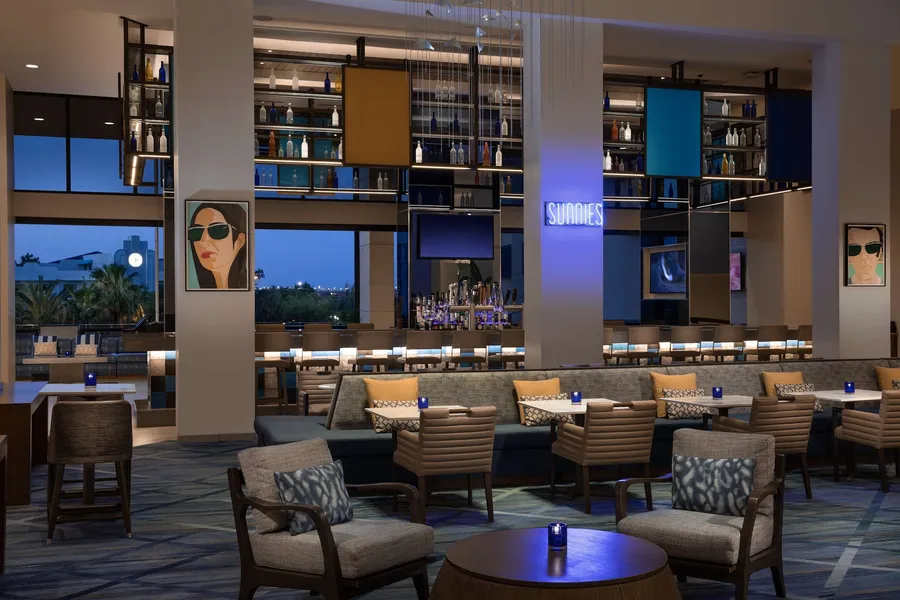 Hilton Orlando Buena Vista Palace - Disney Springs® Area hotel detail image 2