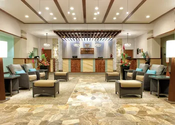 Club Wyndham at Waikiki Beach Walk hotel thumbnail 2