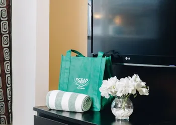 Ocean Reef Suites, South Beach hotel thumbnail 5