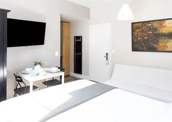 Ocean Reef Suites, South Beach hotel thumbnail 7
