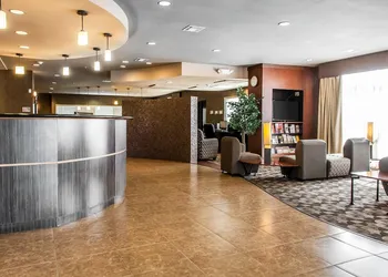 MainStay Suites Hobbs hotel thumbnail 3