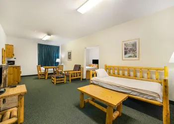 Knights Inn New Florence hotel thumbnail 7