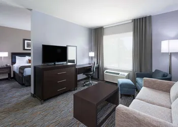 Wingate by Wyndham Sidney hotel thumbnail 8