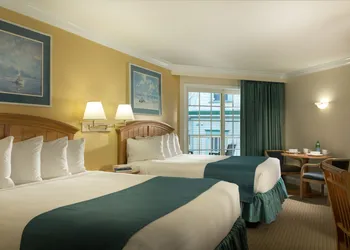 La Mer Beachfront Resort hotel thumbnail 2