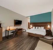Best Western Plus Bowie Inn & Suites hotel detail image 4