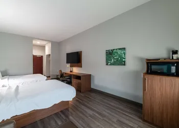 Best Western Plus Bowie Inn & Suites hotel thumbnail 8