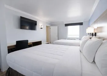 Destin Inn and Suites hotel thumbnail 4