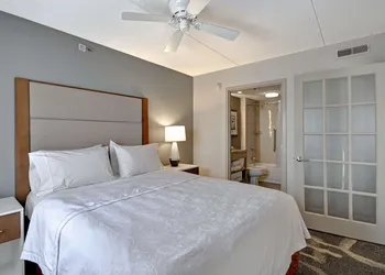 Homewood Suites by Hilton Boston-Peabody hotel thumbnail 8