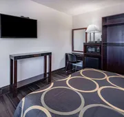 Super 8 by Wyndham San Diego Hotel Circle hotel detail image 7