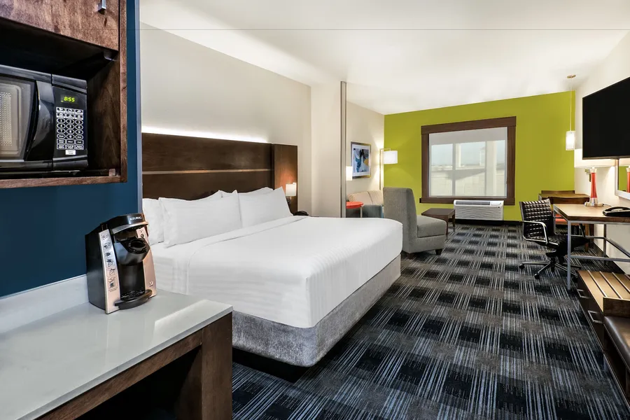 Holiday Inn Express & Suites Austin - Round Rock Area by IHG hotel detail image 2
