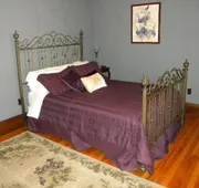 The Decker House Bed & Breakfast hotel detail image 5