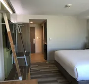 Holiday Inn Express & Suites Miami Airport East by IHG hotel detail image 4