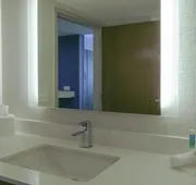 Holiday Inn Express & Suites Miami Airport East by IHG hotel detail image 7