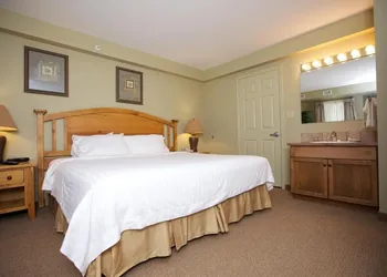 Polaris Lodge hotel thumbnail 3