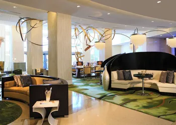 Renaissance Arlington Capital View Hotel hotel thumbnail 3