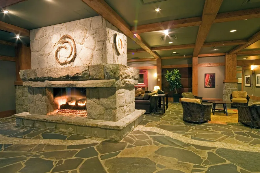 First Tracks Lodge, by Lodging Ovations hotel detail image 2