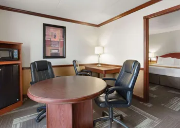 Baymont by Wyndham Mandan Bismarck Area hotel thumbnail 6
