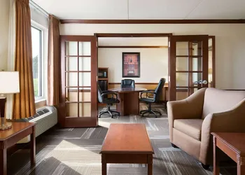 Baymont by Wyndham Mandan Bismarck Area hotel thumbnail 7