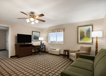 Baymont by Wyndham Odessa hotel thumbnail 7