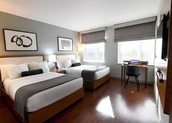 Edge Hotel hotel thumbnail 5