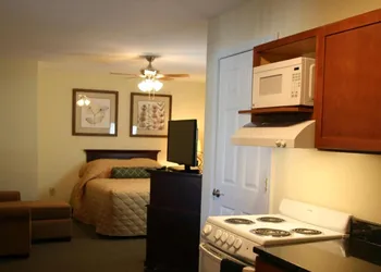 Affordable Suites Fayetteville hotel thumbnail 2