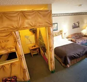 Great Wolf Lodge Kansas City hotel detail image 4