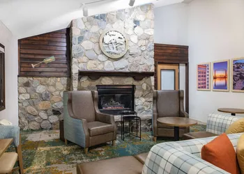 AmericInn by Wyndham Duluth South Black Woods Event Center hotel thumbnail 2