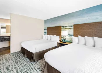 AmericInn by Wyndham Duluth South Black Woods Event Center hotel thumbnail 4