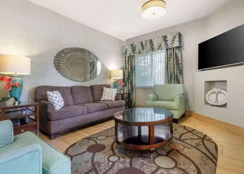 Best Western Plus Oceanside Palms hotel thumbnail 3