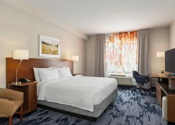 Fairfield Inn & Suites by Marriott St. Paul Northeast hotel thumbnail 4