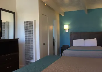 Main & Salt hotel thumbnail 5