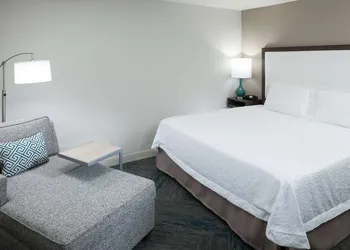 Hampton Inn Los Angeles-Orange County-Cypress hotel thumbnail 4